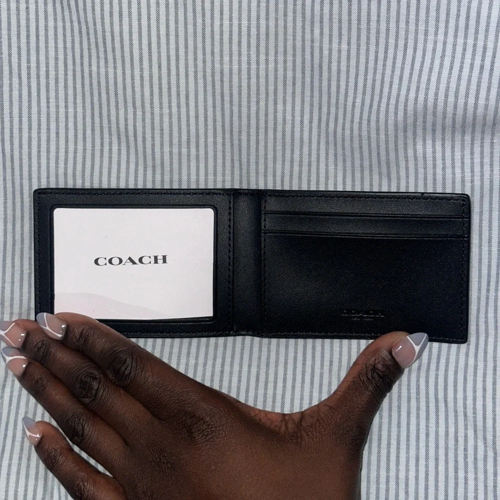 Coach Compact Signature Billfold Wallet - Picture 2 of 3